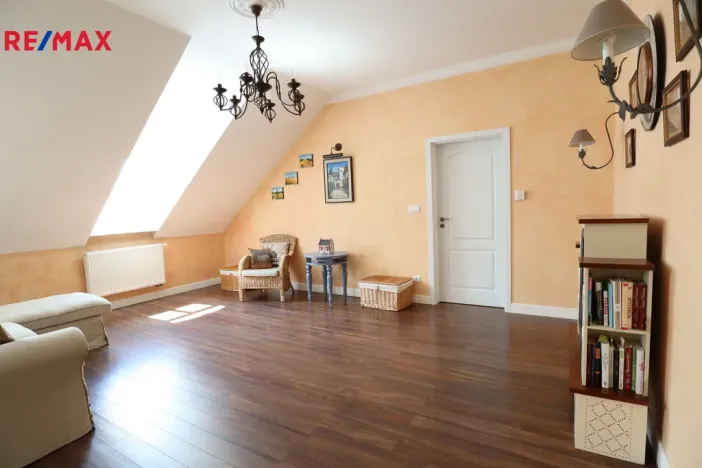 Prodej bytu 2+kk, Karlovy Vary, T. G. Masaryka, 76 m2