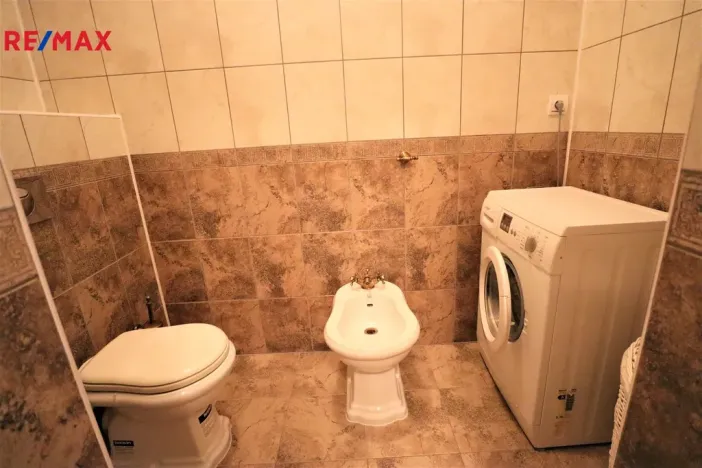 Prodej bytu 2+kk, Karlovy Vary, T. G. Masaryka, 76 m2