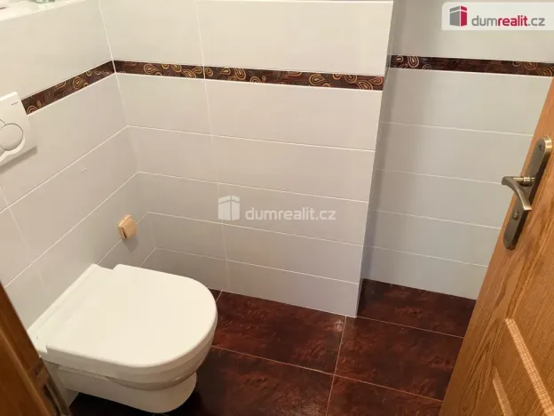 Pronájem bytu 6+kk a větší, Hustopeče, Kosmákova, 160 m2