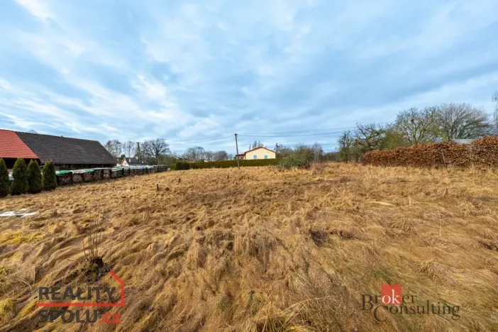 Prodej pozemku pro bydlení, Moravec, 939 m2