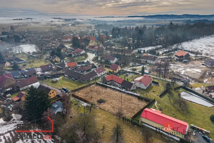 Prodej pozemku pro bydlení, Moravec, 939 m2