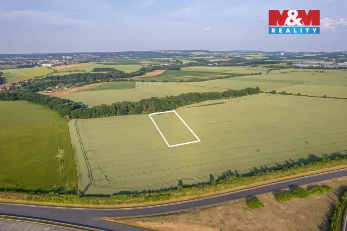 Prodej pole, Nupaky, 17801 m2