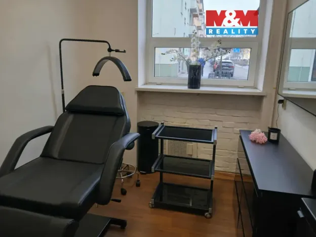 Pronájem obchodního prostoru, Bohumín - Nový Bohumín, Studentská, 15 m2