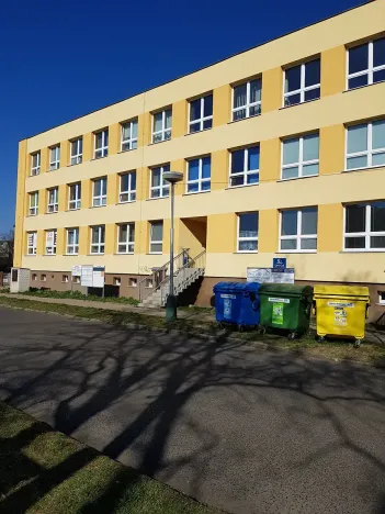 Pronájem kanceláře, Žatec, Otokara Březiny, 17 m2