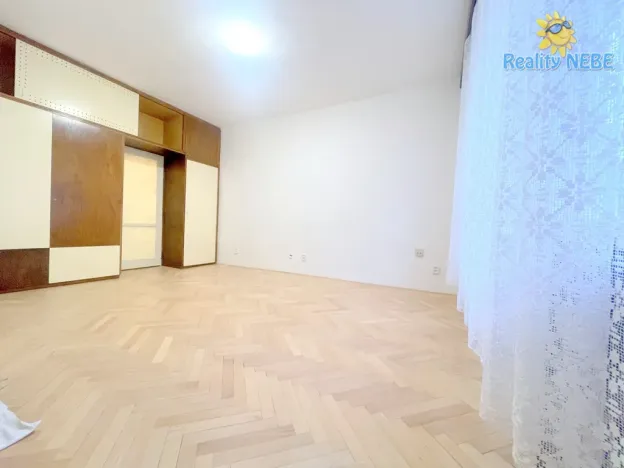 Pronájem bytu 4+1, Praha - Záběhlice, Střimelická, 86 m2