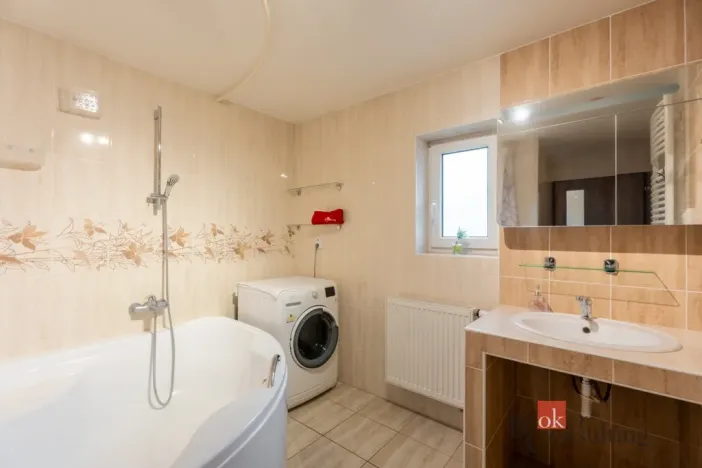 Prodej rodinného domu, Lípa, 280 m2