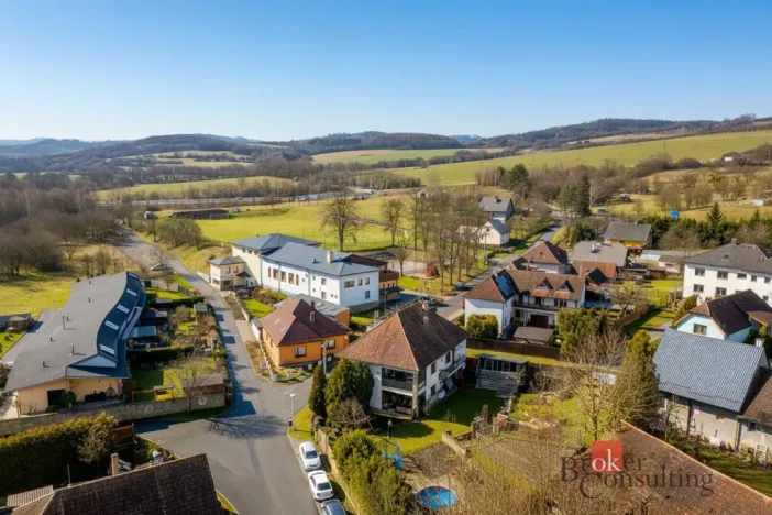 Prodej rodinného domu, Lípa, 280 m2