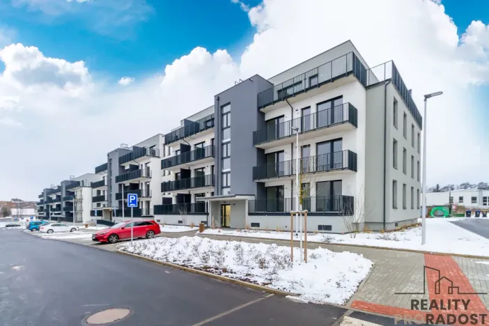 Prodej bytu 1+kk, Kladno, Ke křížku, 30 m2