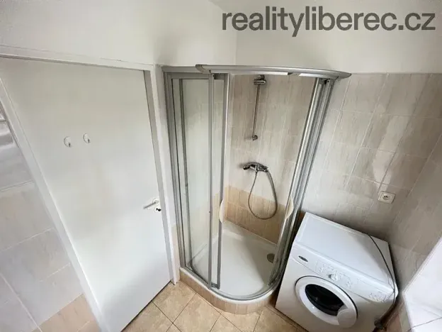 Pronájem bytu 1+kk, Liberec, Michelský vrch, 27 m2