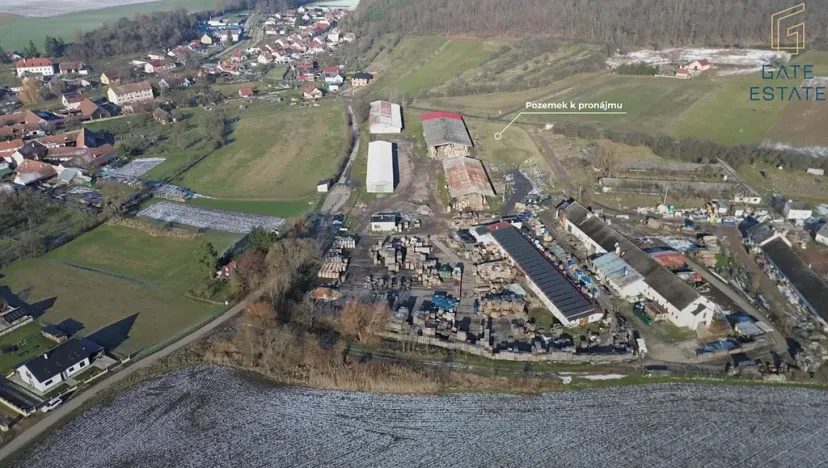 Pronájem komerčního pozemku, Lomnička, 2871 m2
