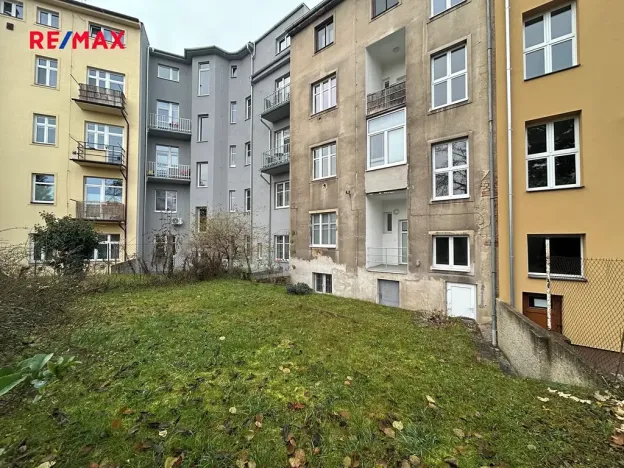 Prodej vícegeneračního domu, Slaný, Navrátilova, 450 m2
