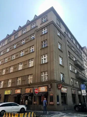 Pronájem bytu 2+1, Praha, Slezská, 75 m2