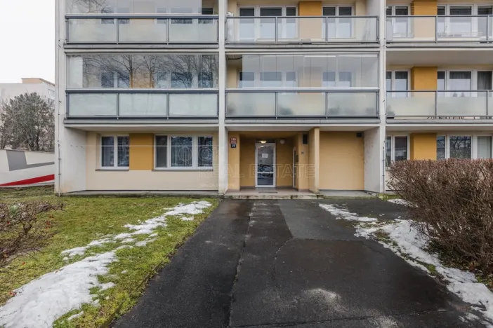 Pronájem bytu 2+1, Praha - Bohnice, Gdaňská, 58 m2