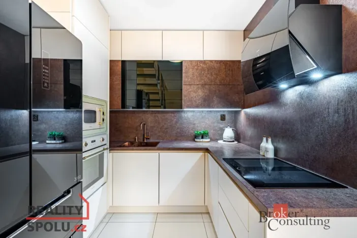 Prodej rodinného domu, Polerady, 94 m2