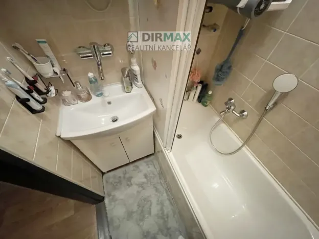 Prodej bytu 3+1, Zruč-Senec - Senec, Ke Březí, 73 m2