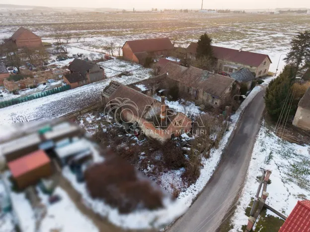 Prodej rodinného domu, Hořiněves - Želkovice, 441 m2