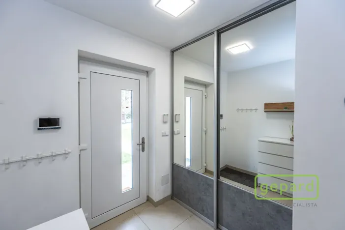 Prodej rodinného domu, Káraný, Masarykova, 123 m2