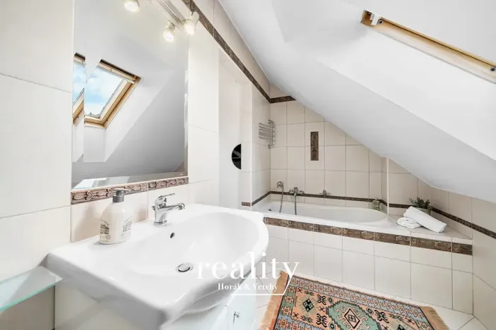 Prodej apartmánu, Znojmo, Bratrstva, 210 m2