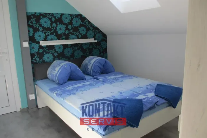 Pronájem bytu 2+kk, Hluboká nad Vltavou, 40 m2