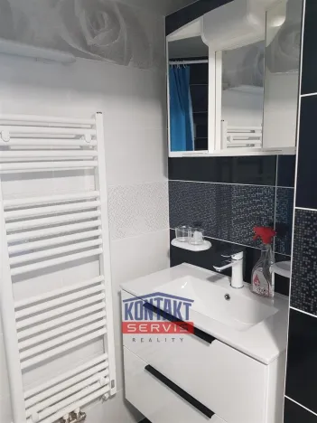 Pronájem bytu 2+kk, Hluboká nad Vltavou, 40 m2