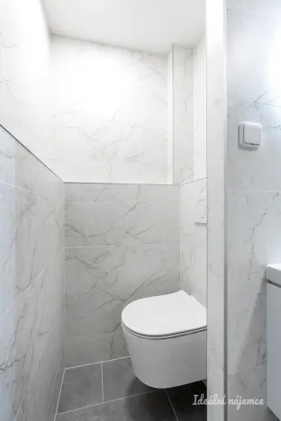 Pronájem bytu 2+kk, Praha - Krč, V Štíhlách, 36 m2