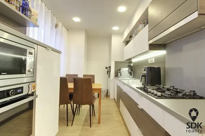 Prodej bytu 2+kk, Břeclav, Dělnická, 51 m2