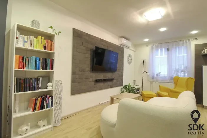 Prodej bytu 2+kk, Břeclav, Dělnická, 51 m2