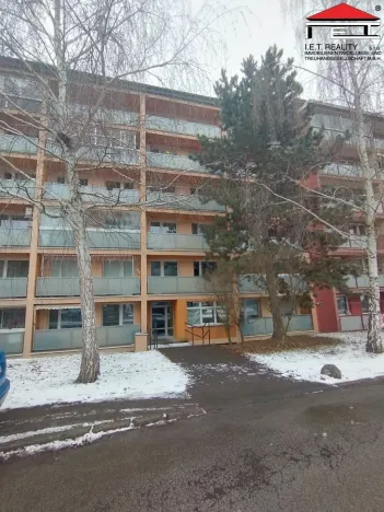 Pronájem bytu 1+1, Mělník, Pod Vrchem, 31 m2