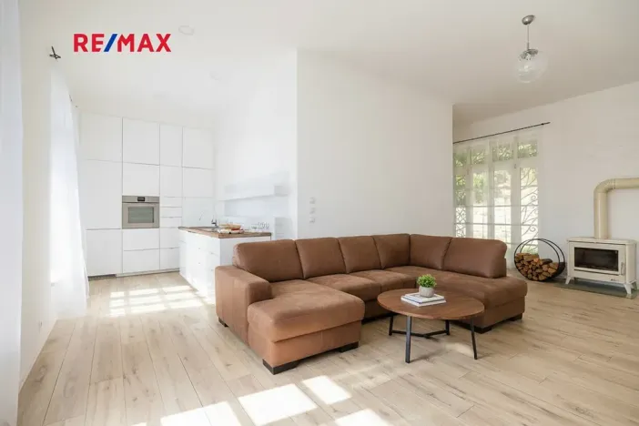 Prodej rodinného domu, Vráž, Nad Loděnicí, 219 m2