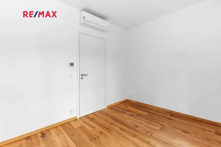 Pronájem bytu 5+kk, Praha - Bubeneč, Wolkerova, 115 m2