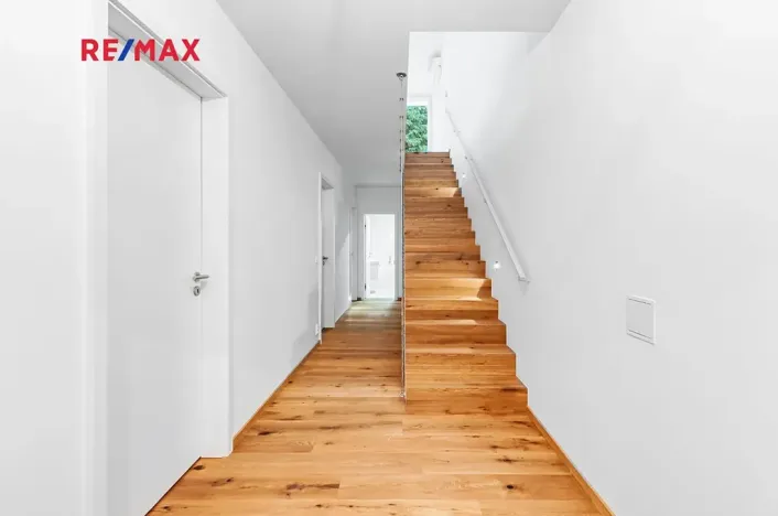 Pronájem bytu 5+kk, Praha - Bubeneč, Wolkerova, 115 m2