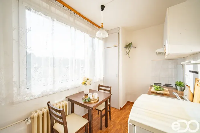 Prodej bytu 1+1, Hradec Králové, Sezemická, 32 m2