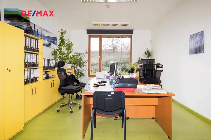 Pronájem kanceláře, Ústí nad Labem, náměstí Prokopa Velikého, 48 m2