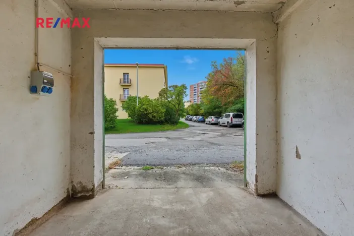 Prodej garáže, Praha - Braník, 14 m2