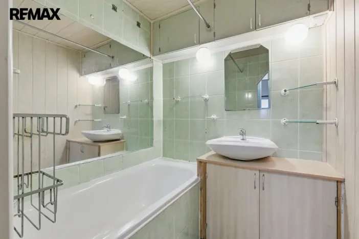 Prodej bytu 3+1, Sokolov, Švabinského, 75 m2