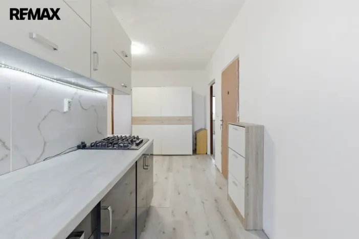 Prodej bytu 3+1, Sokolov, Švabinského, 75 m2