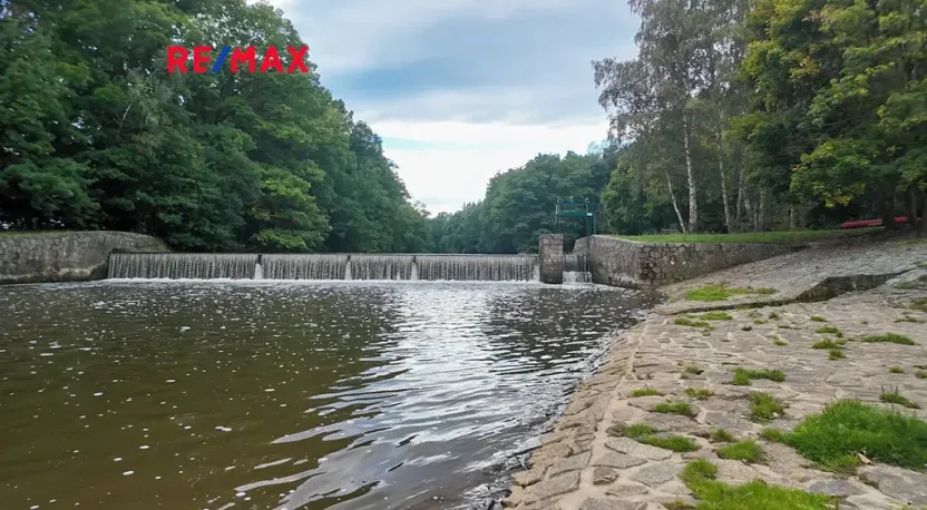 Prodej pozemku pro bydlení, Suchdol nad Lužnicí, 1001 m2
