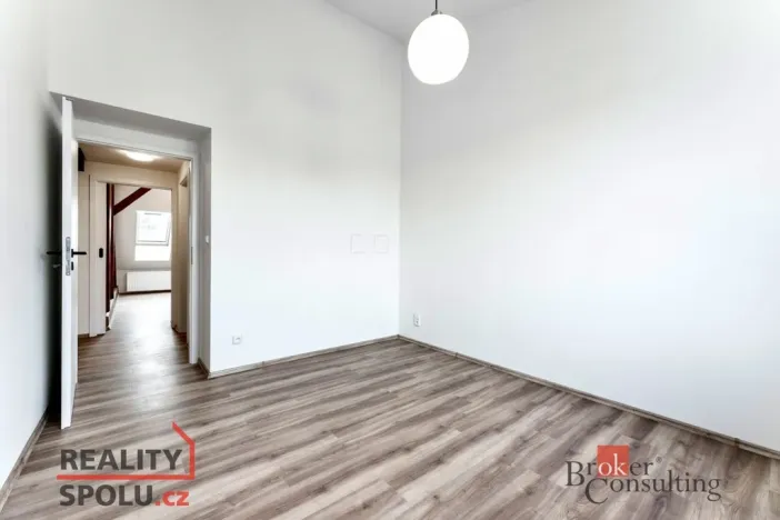 Pronájem bytu 2+kk, Pardubice - Zelené Předměstí, Svobody, 48 m2