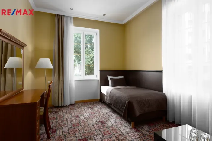 Prodej ubytování, Karlovy Vary, Na Vyhlídce, 1580 m2