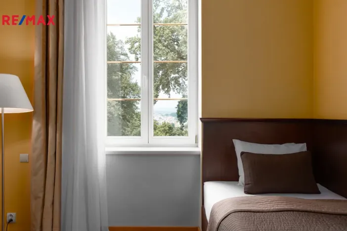 Prodej ubytování, Karlovy Vary, Na Vyhlídce, 1580 m2