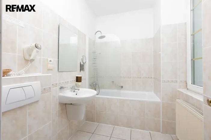 Prodej ubytování, Karlovy Vary, Na Vyhlídce, 1580 m2