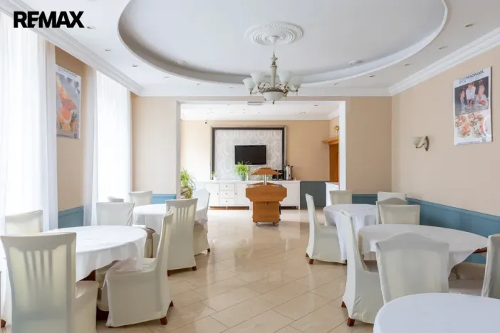 Prodej ubytování, Karlovy Vary, Na Vyhlídce, 1580 m2