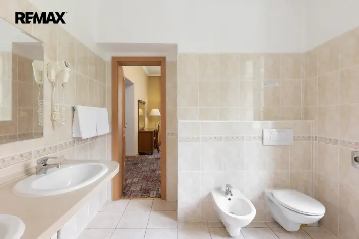Prodej ubytování, Karlovy Vary, Na Vyhlídce, 1580 m2