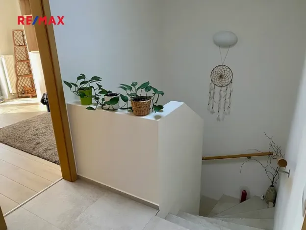 Pronájem rodinného domu, Mukařov, Na Kopci, 103 m2
