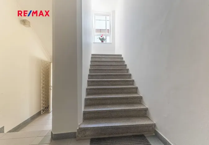 Prodej rodinného domu, Jaroměř, Husova, 700 m2