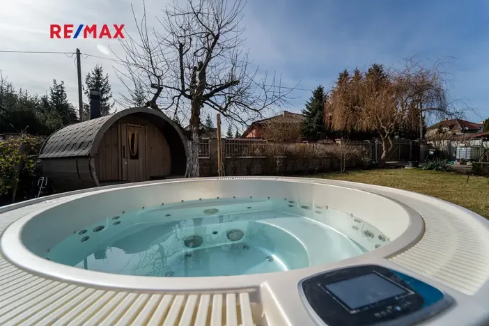 Prodej rodinného domu, Měchenice, Na Vyhlídce, 246 m2