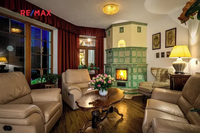 Prodej rodinného domu, Sulice, Na Křížkách, 277 m2