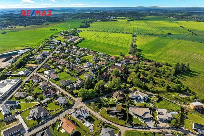 Prodej rodinného domu, Sulice, Na Křížkách, 277 m2