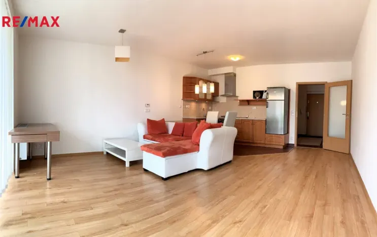 Pronájem bytu 1+kk, Olomouc, Peškova, 45 m2