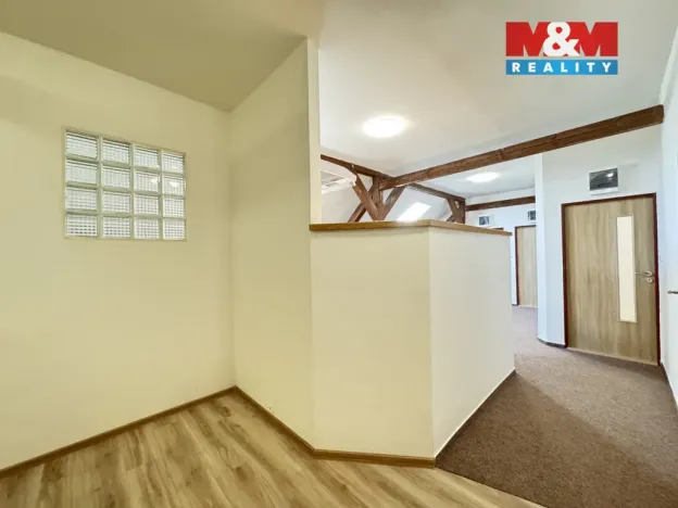 Pronájem kanceláře, Bechyně, Písecká, 15 m2